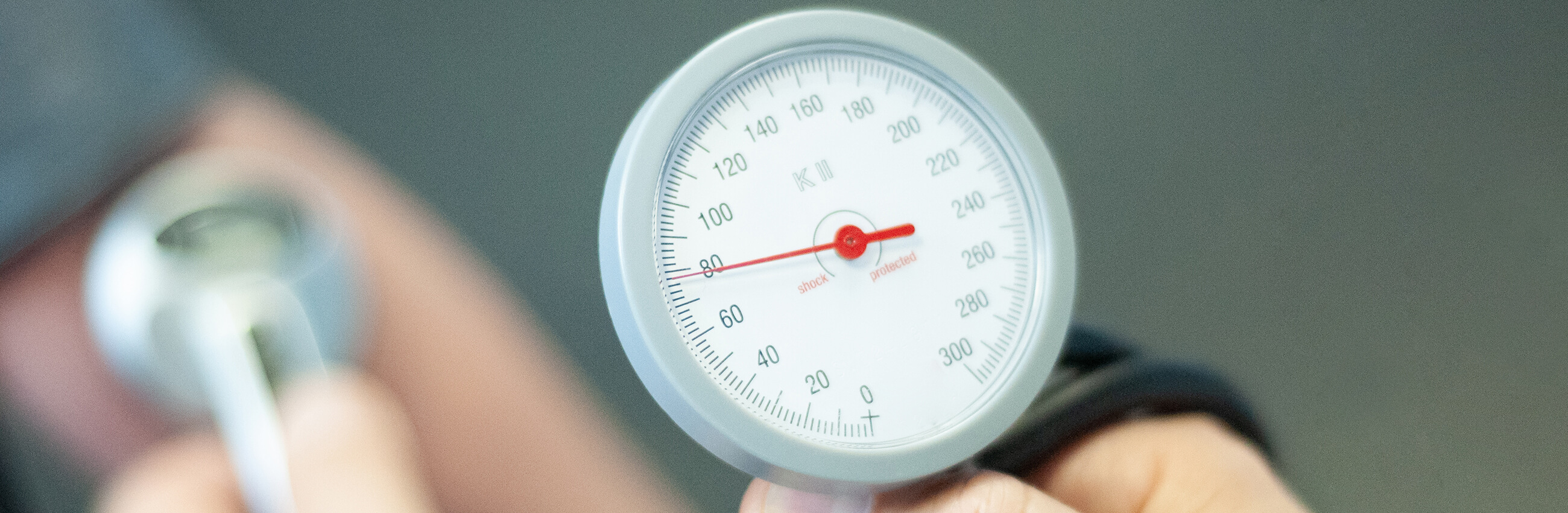 Ernährungsberatung, Hypertonieschulungen, Gesundheitsuntersuchung vorsorgeuntersuchungen zur Diagnostik von Herz-Kreislaufkrankheiten